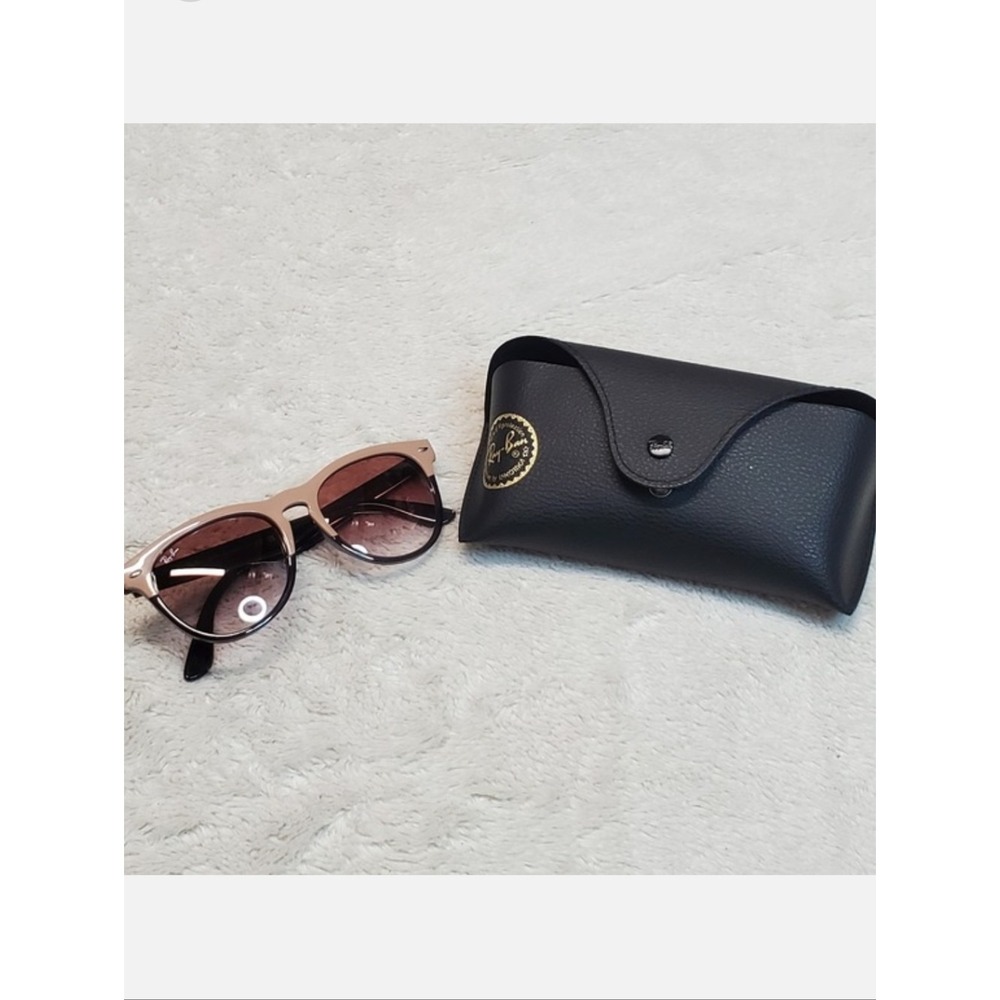 Ray-Ban Iris RB4472 Black Pink Beige Round Sunglasses Accessories Classic Luxury